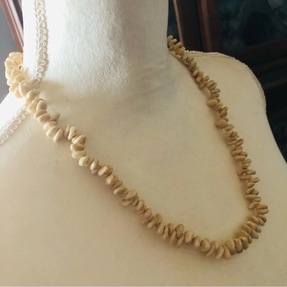 Vintage boho Scolecite beaded necklace